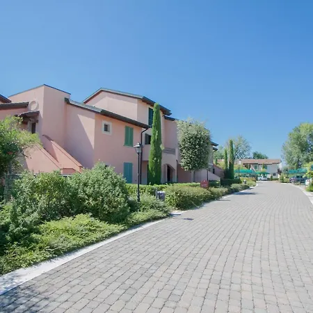Apartment Lugana Resort & Sporting Club - Bassana Village Peschiera del Garda